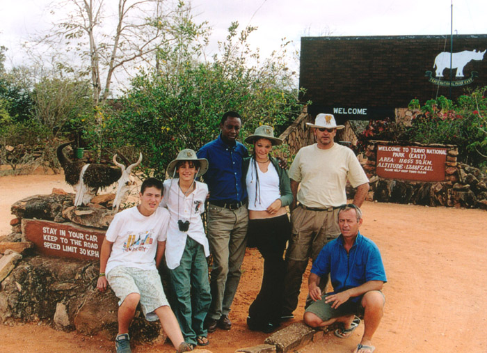 Safari Tsavo les road runner